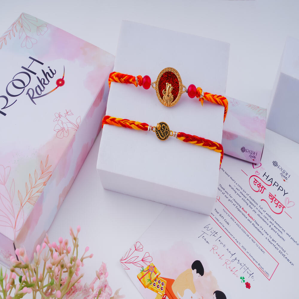 Divine Rakhi Set